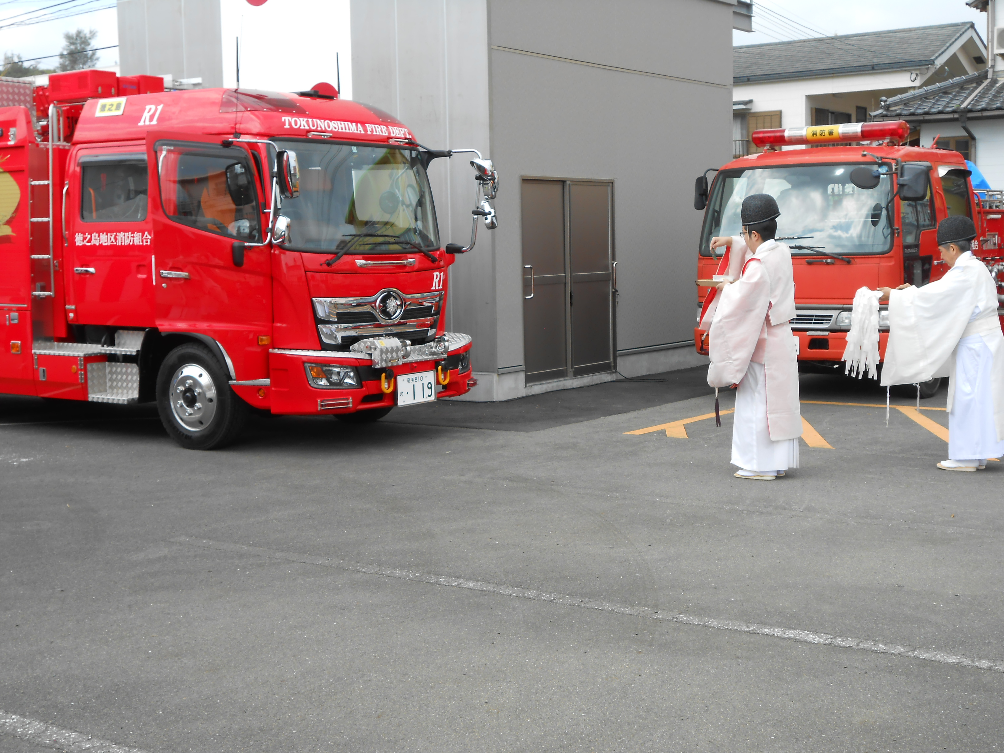 徳之島地区消防組合消防本部 救助工作車Ⅱ型安全祈願祭 | 徳之島地区 